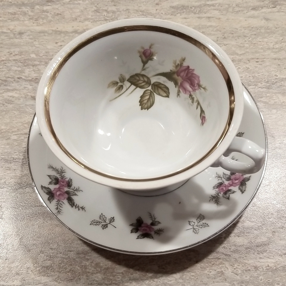 Gold coast very fine china Cup and saucer, made in Japan.